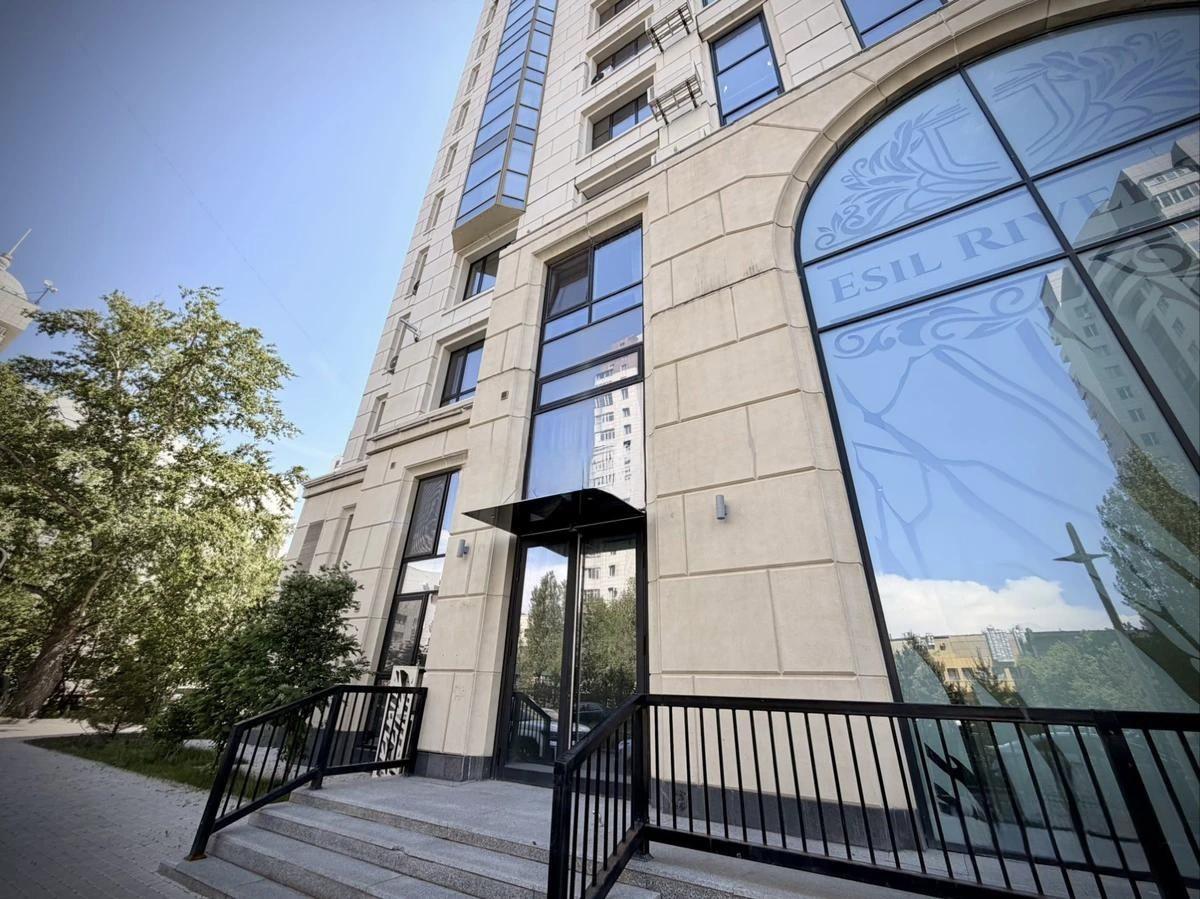 Коммерческое помещение 300.0 м², Астана