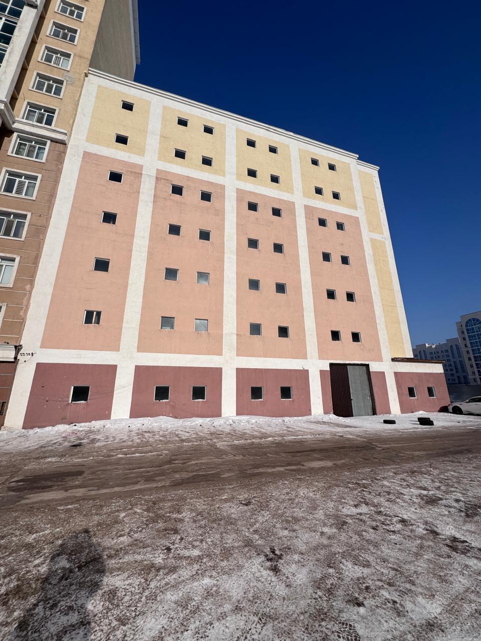 Здание 3100.0 м², Astana
