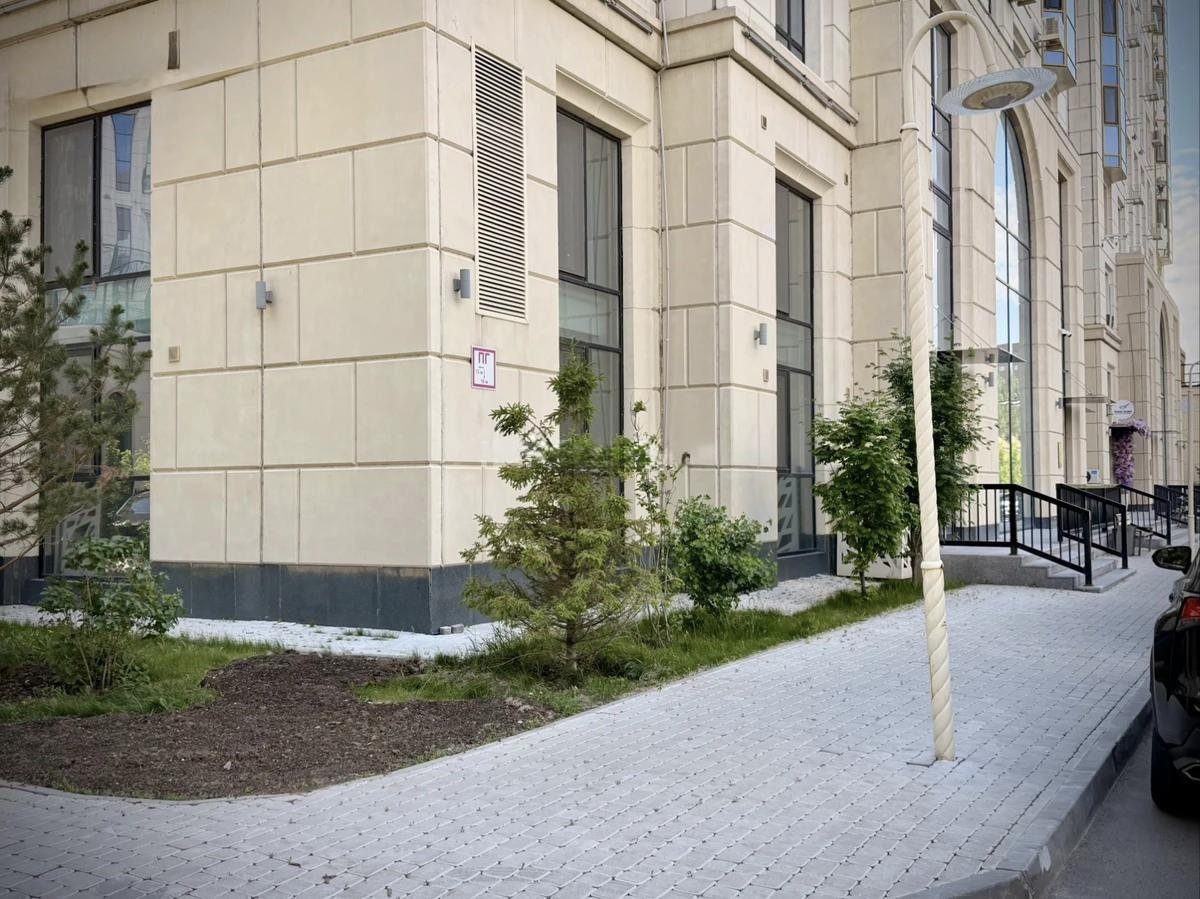 Коммерческое помещение 300.0 м², Астана