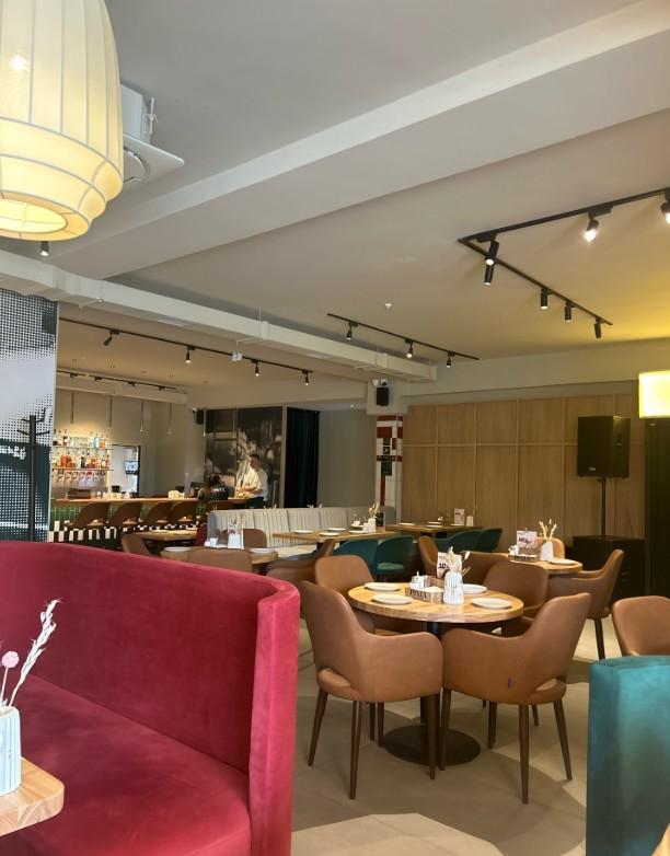 Коммерческое помещение 260.0 м², Астана