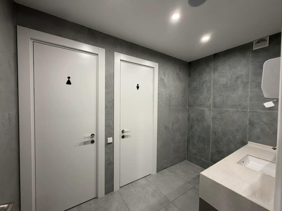 Коммерческое помещение 300.0 м², Астана