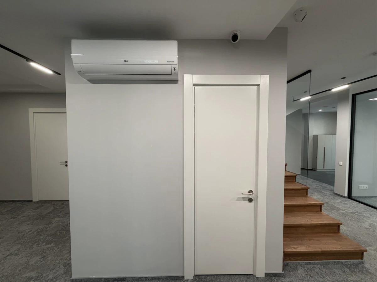 Коммерческое помещение 300.0 м², Астана