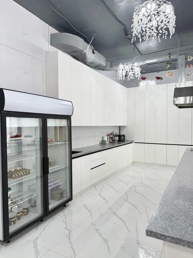 Коммерческое помещение 100.0 м², Астана