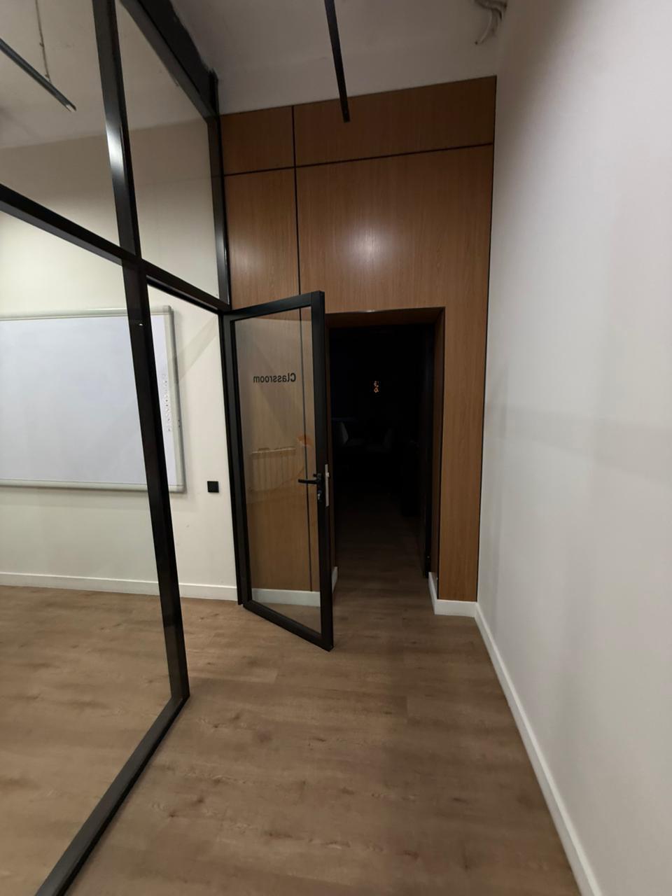 Commercial space 232.5 м², Astana