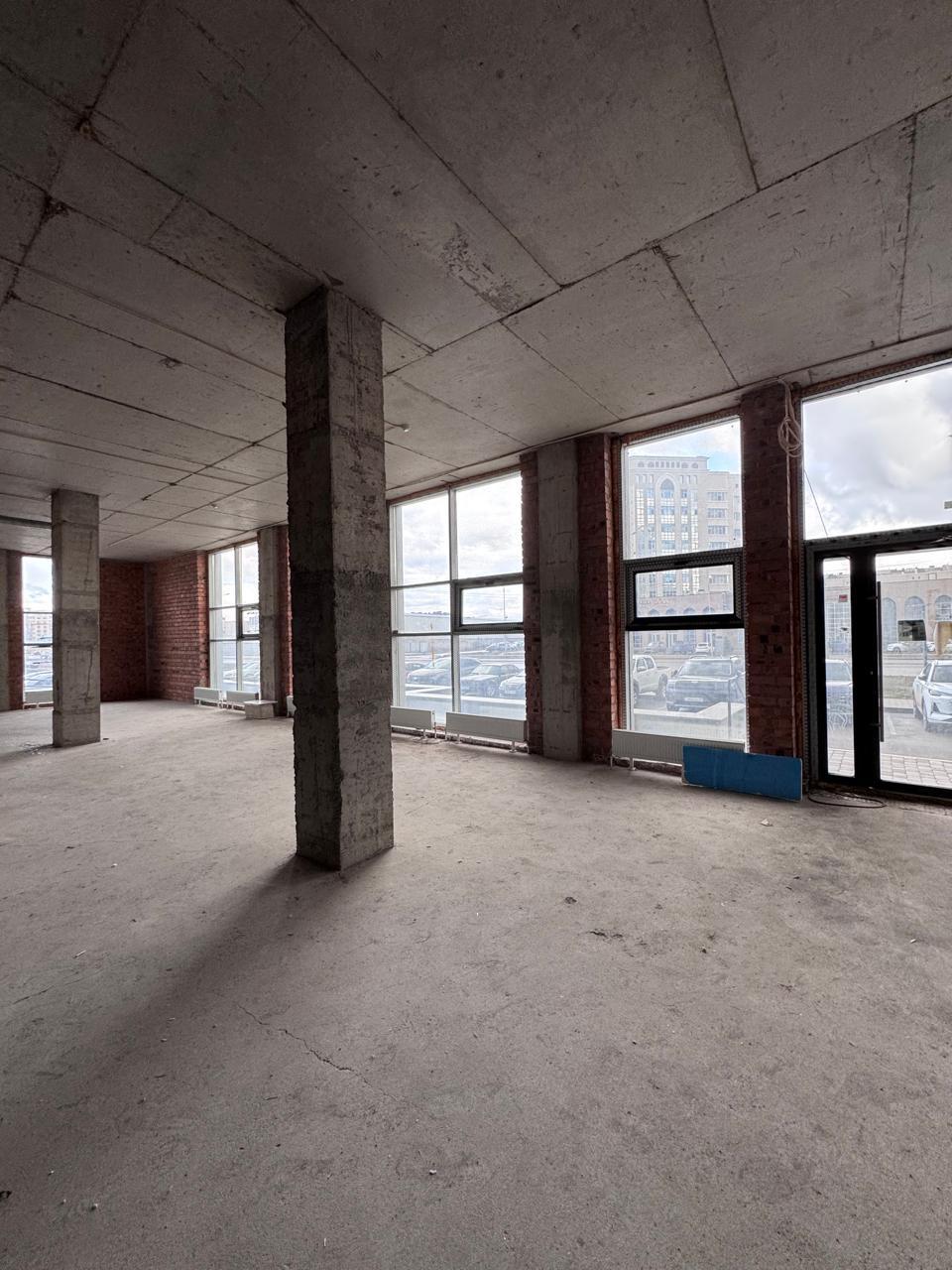 Коммерческое помещение 355.0 м², Астана