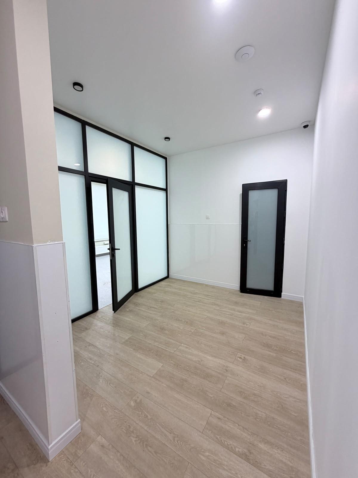 Коммерческое помещение 669.0 м², Астана