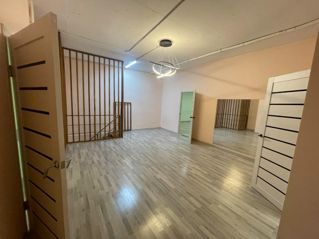 Коммерческое помещение 288.0 м², Астана