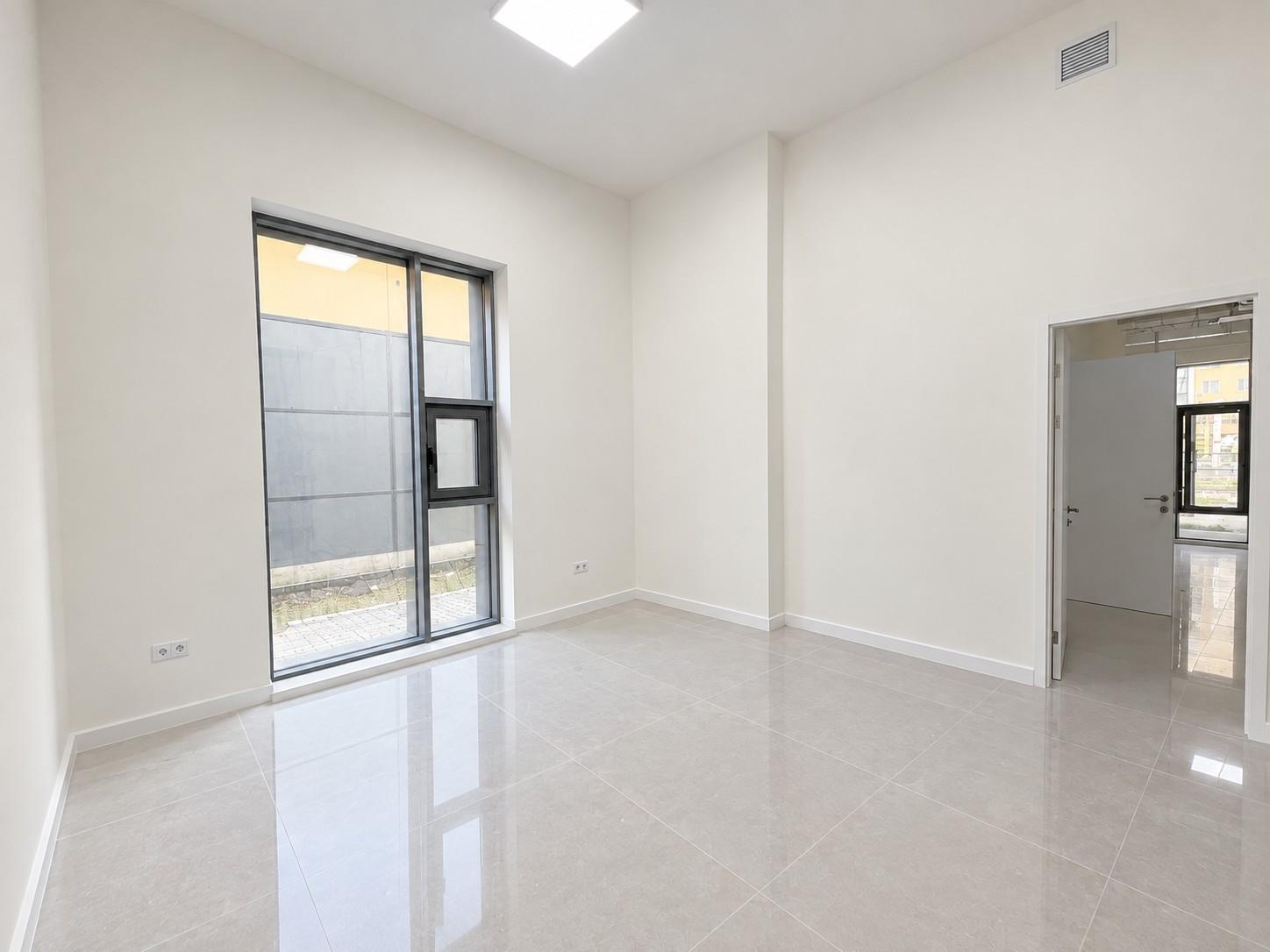 Коммерческое помещение 492.0 м², Астана