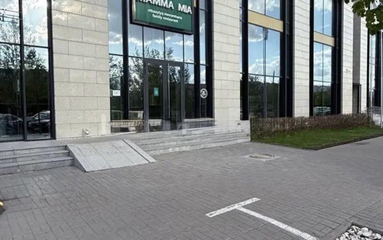 Коммерческое помещение 408.0 м², Астана