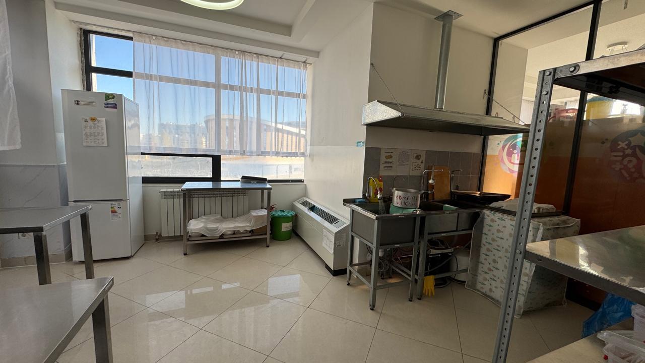Коммерческое помещение 160.0 м², Астана