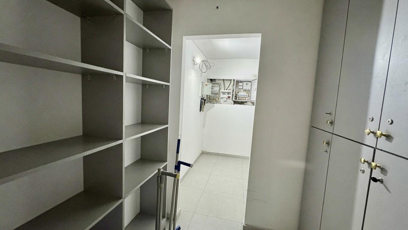 Коммерческое помещение 178.0 м², Астана