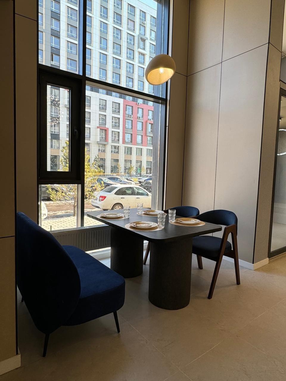 trading_area 278.0 м², Астана