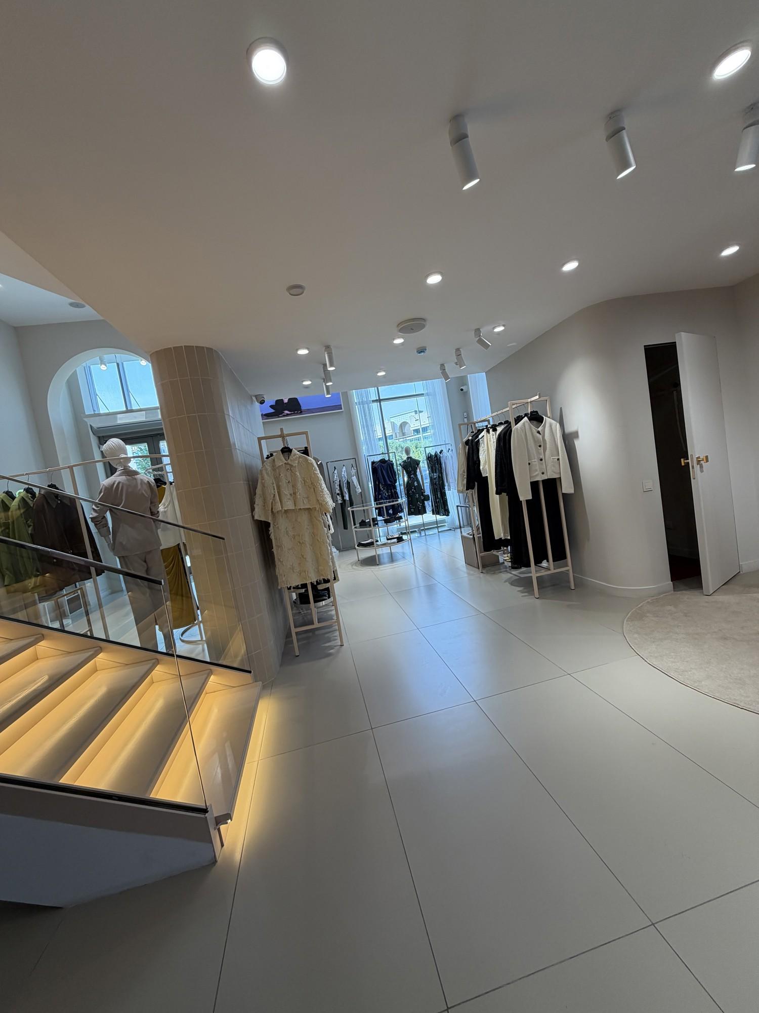 Commercial space 239.0 м², Astana