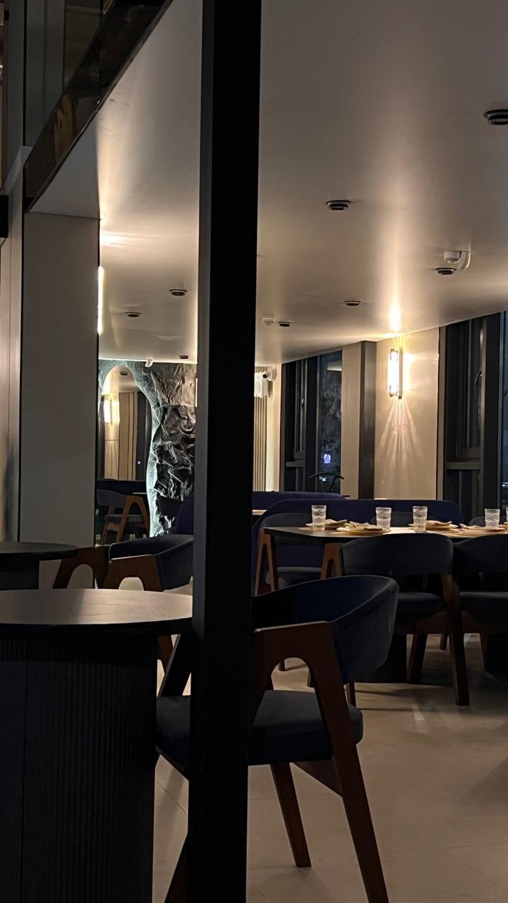 trading_area 278.0 м², Астана