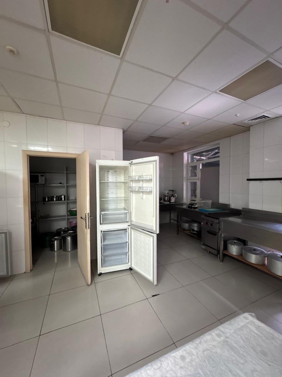 Коммерческое помещение 202.7 м², Астана