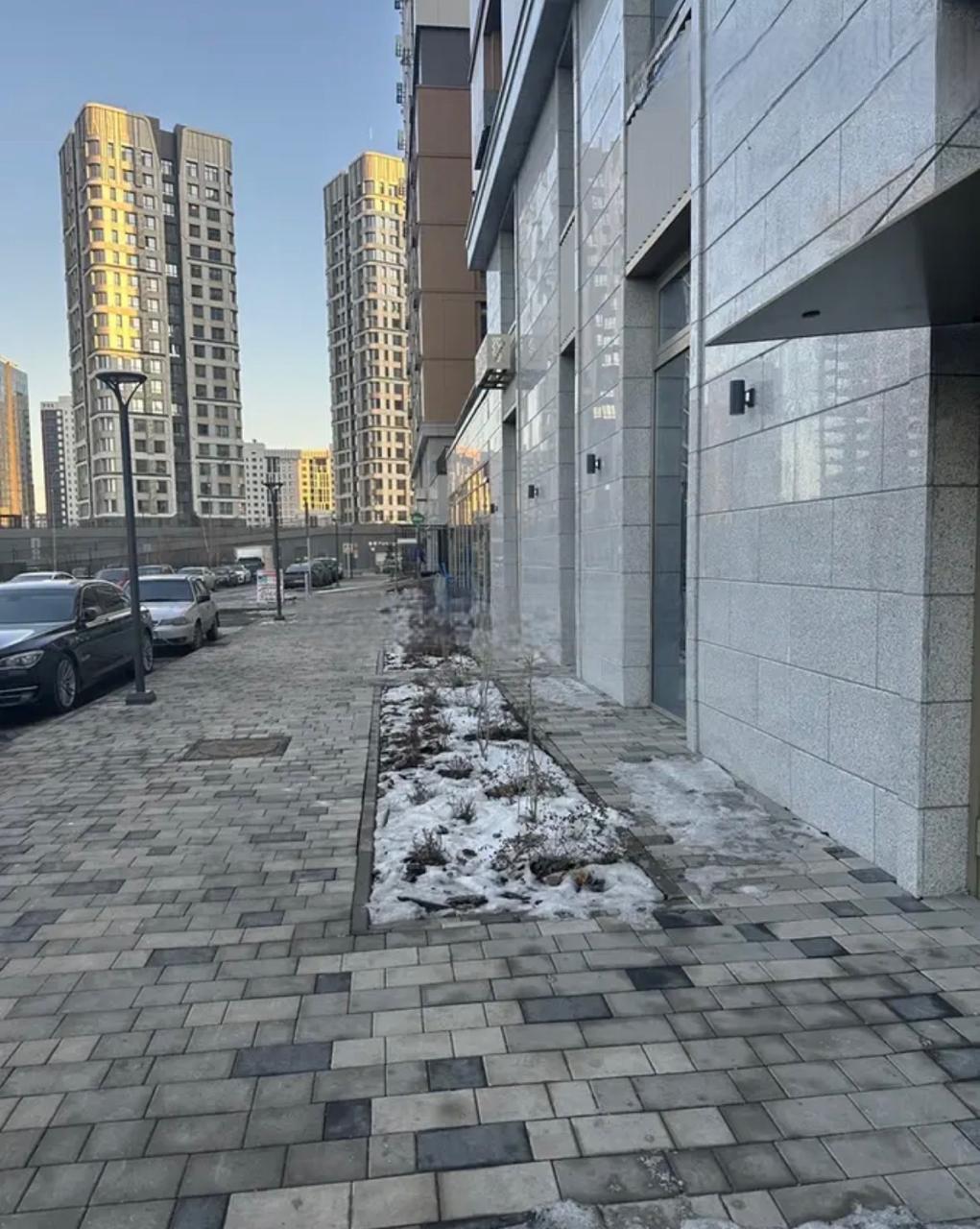 Коммерческое помещение 350.0 м², Астана