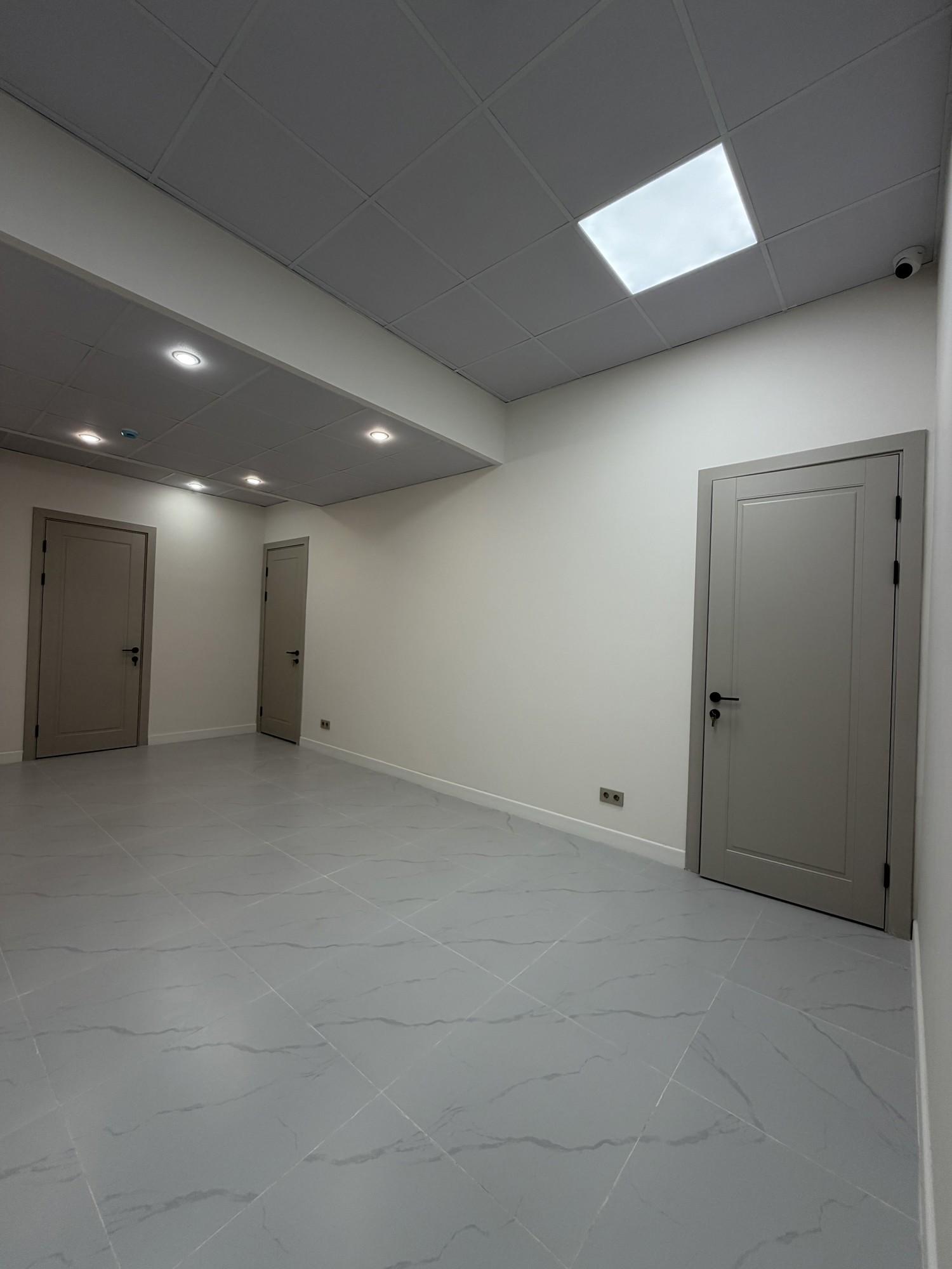 303 m² commercial space, Astana — photo 7