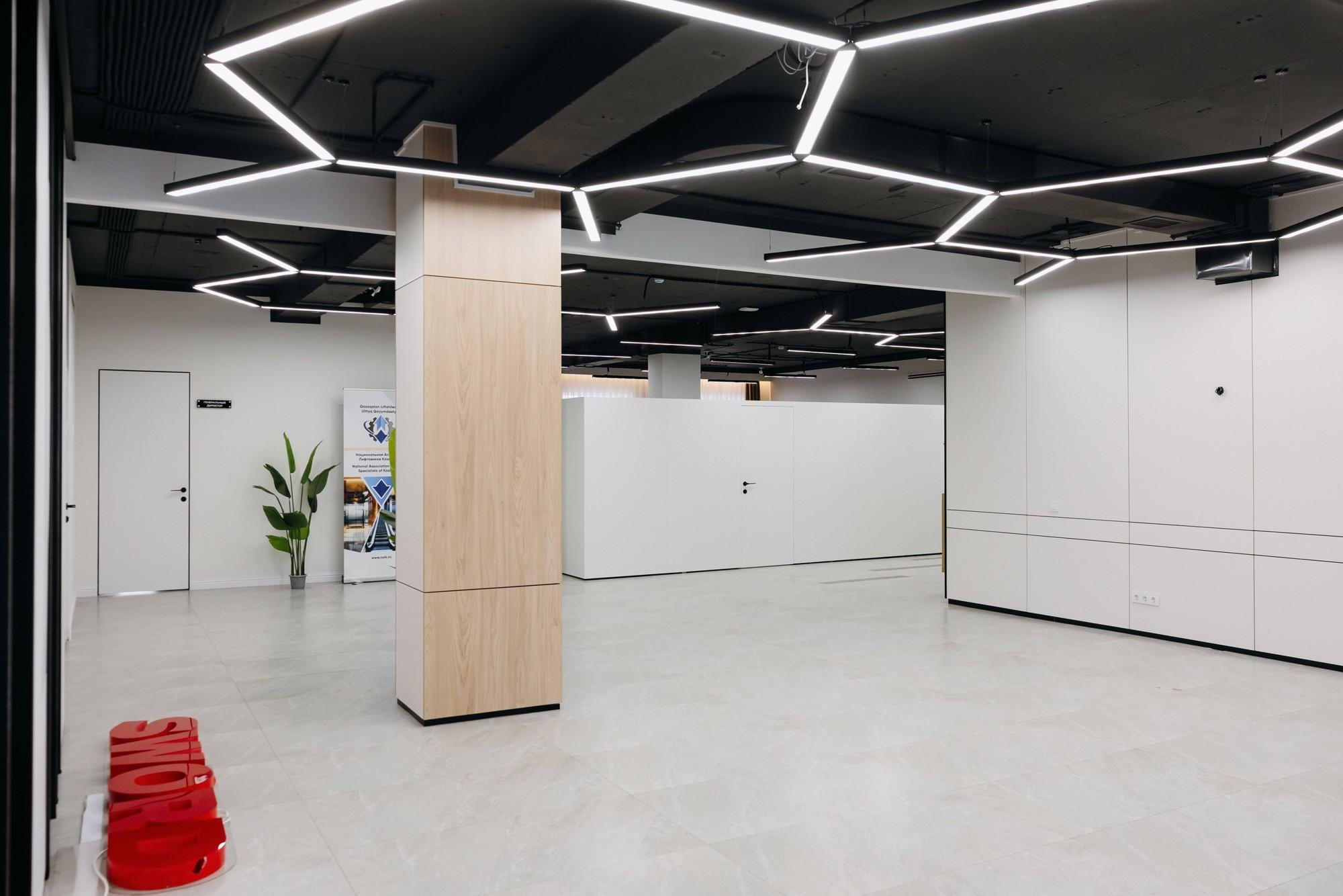 Коммерческое помещение 400.0 м², Астана