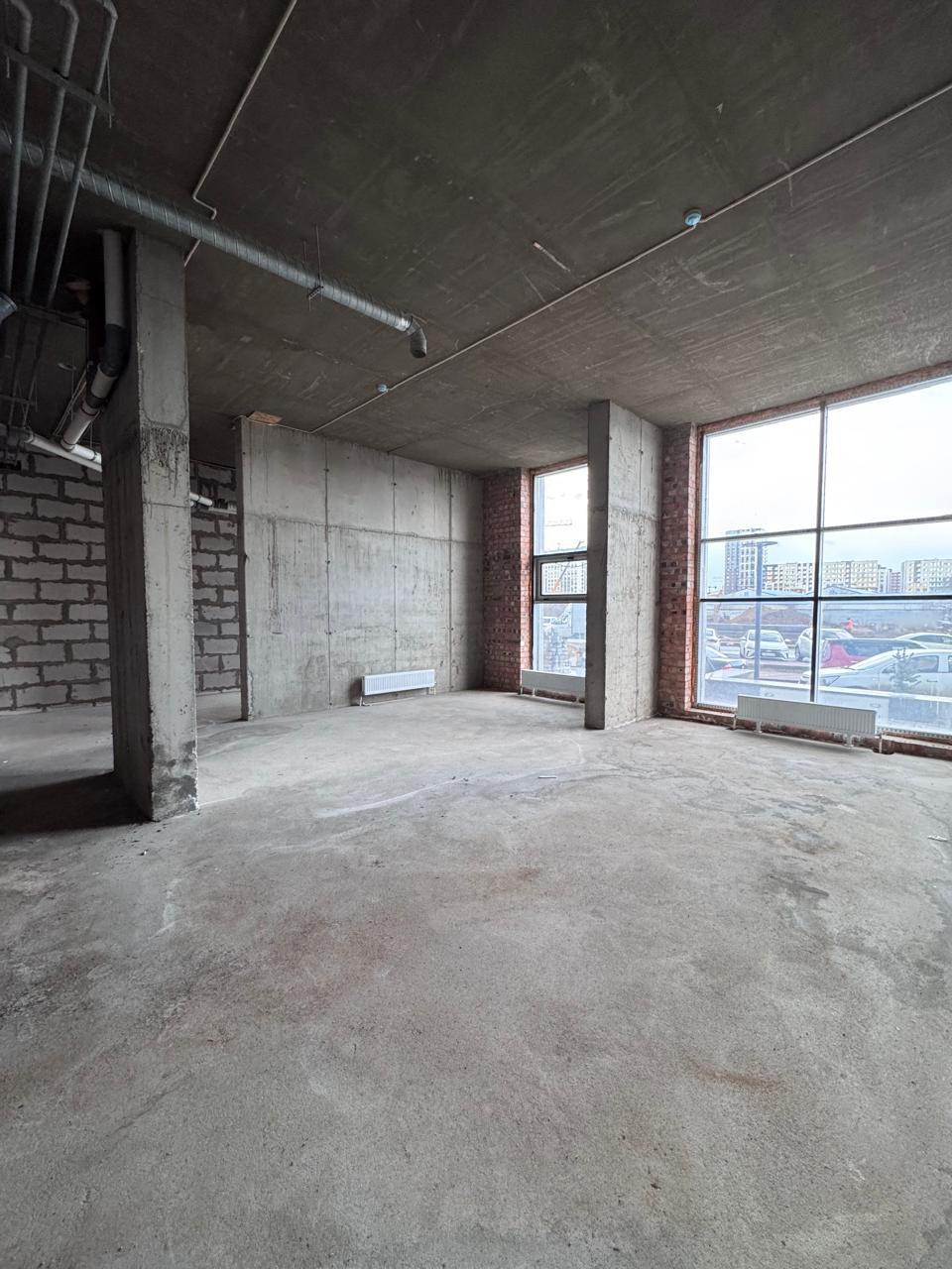 Коммерческое помещение 355.0 м², Астана