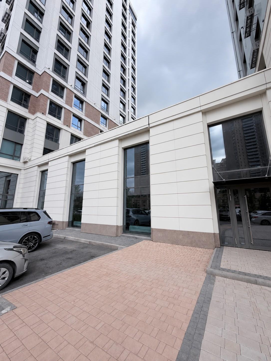 Коммерческое помещение 440 м², Астана